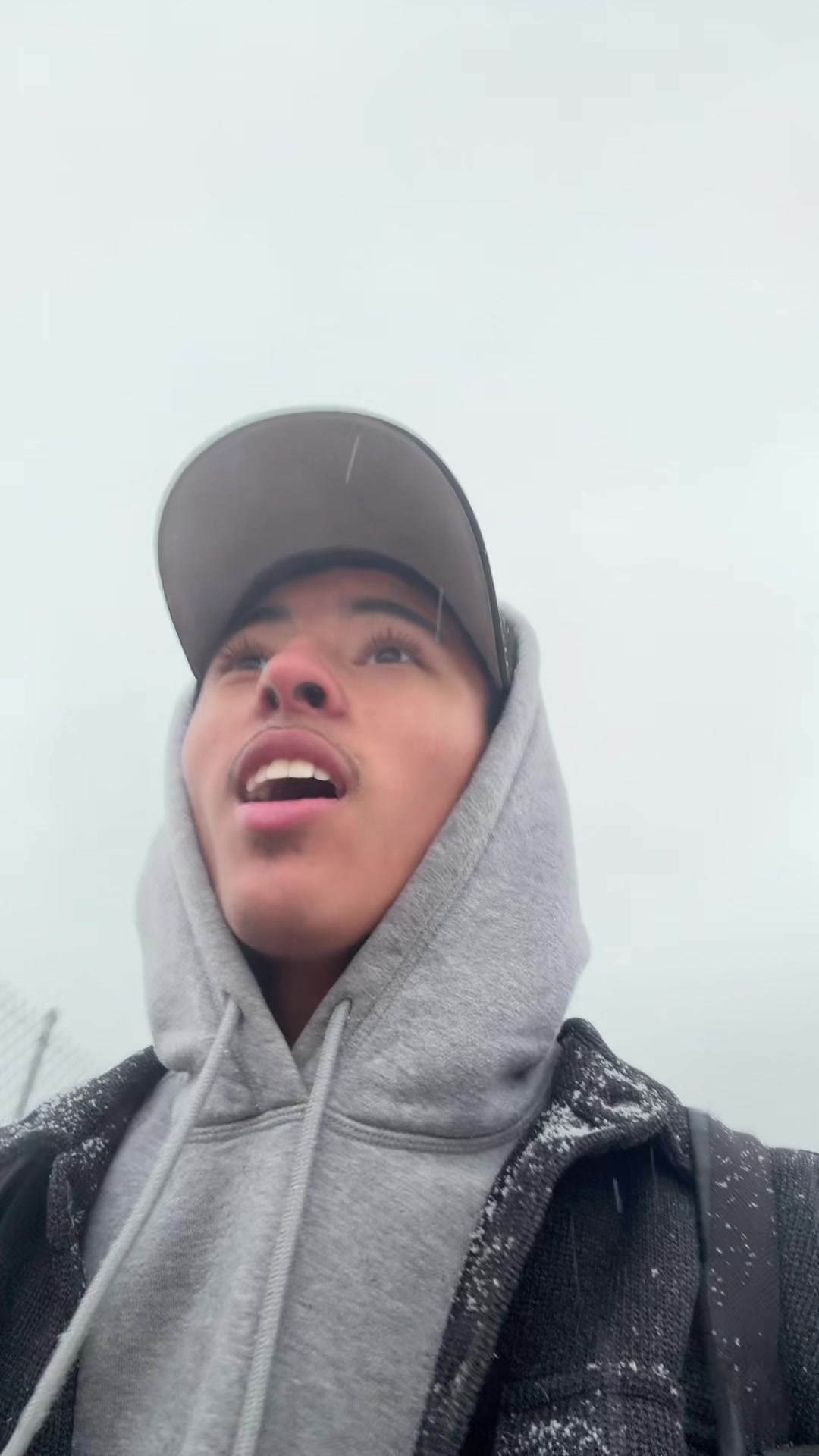 @ajesqq