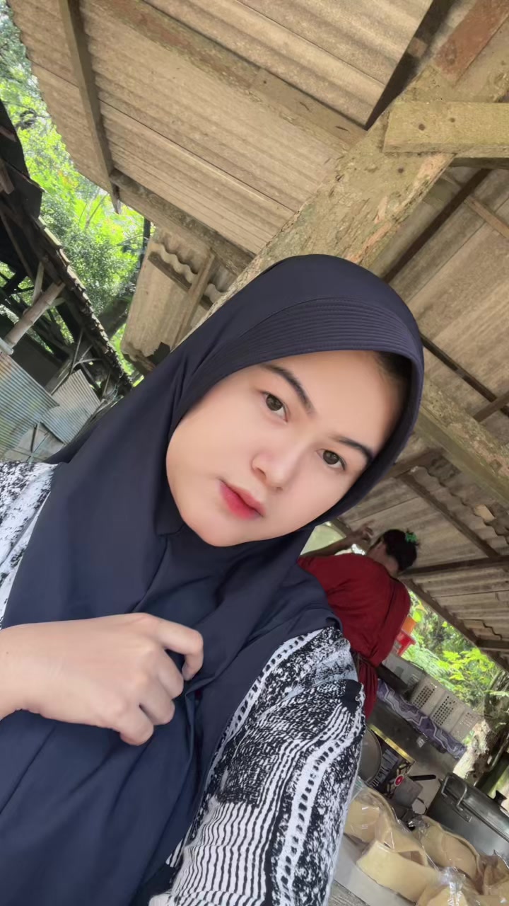 @_nenklea