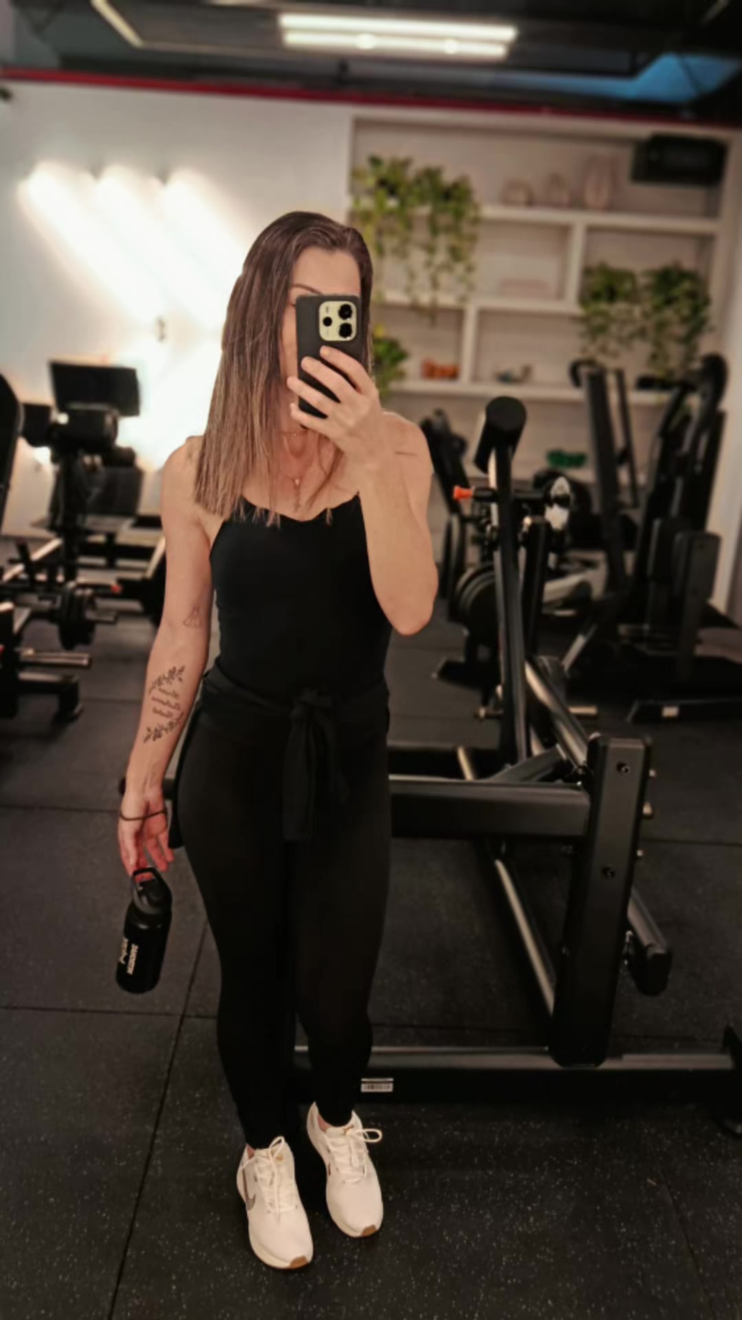 @elenir