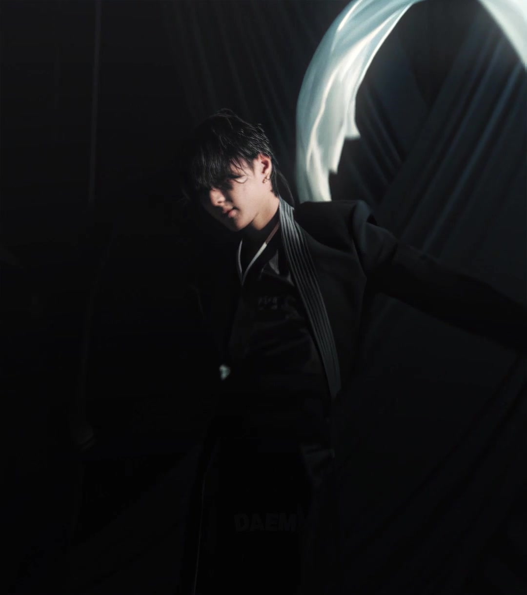 @daemsiel♕︎