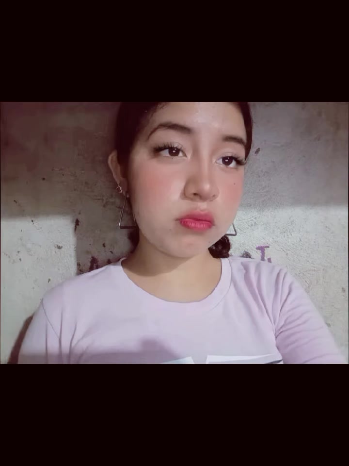 @julii._.cam.!💤🦦🫧