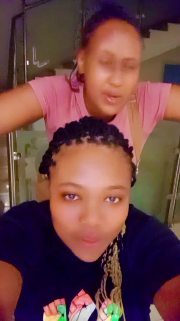 @annfrancis 🥵🥵🥵🐾🦋🇰🇪🇸🇦