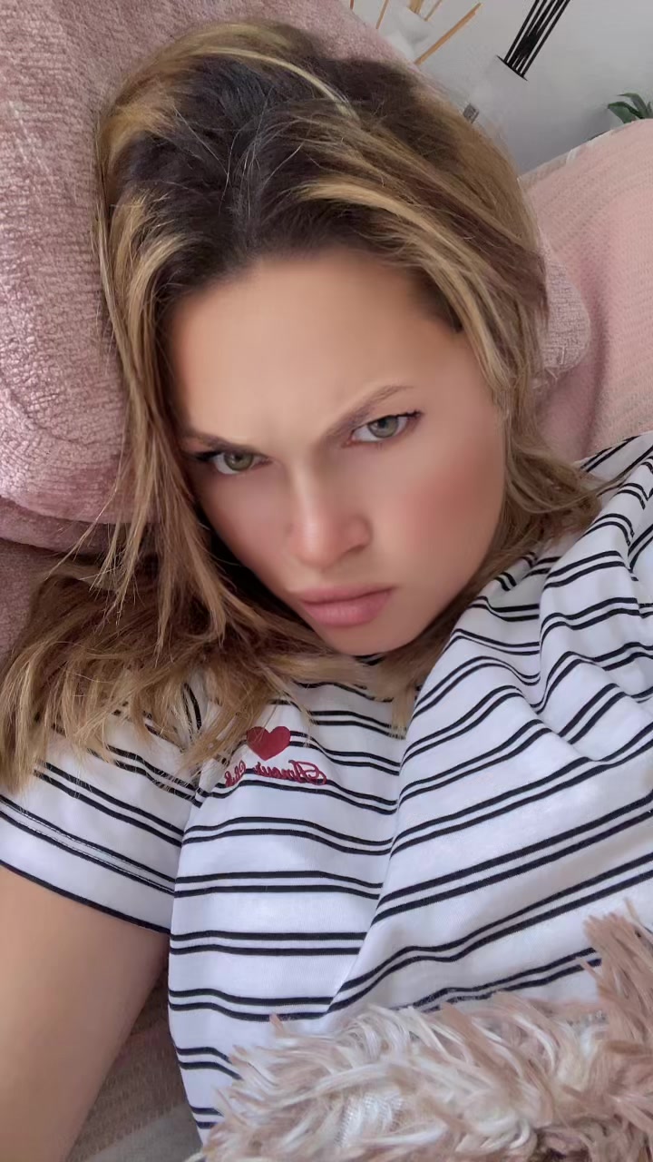 @Alina Grapila