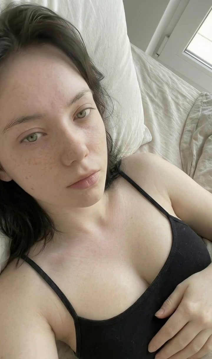 @ceeeylliin