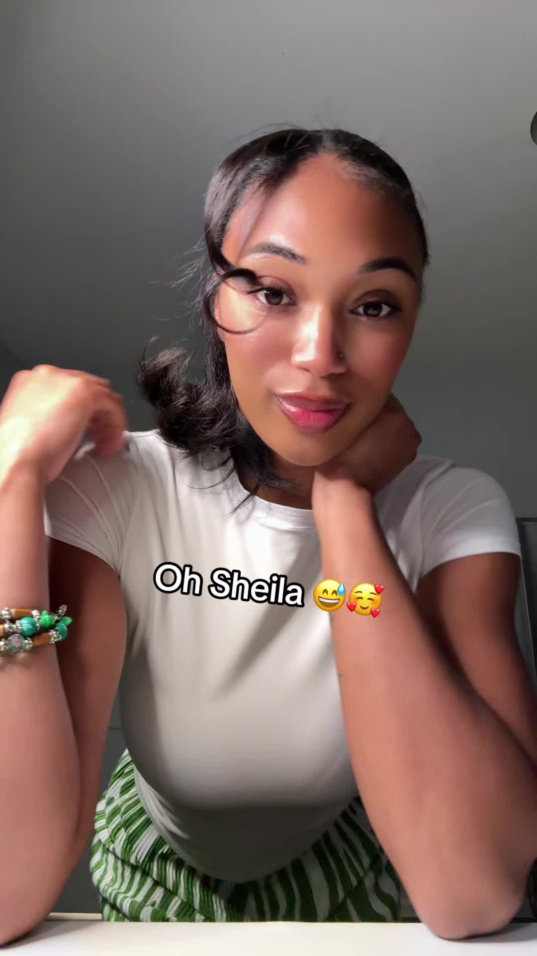 @TheRealGoldenbeautii