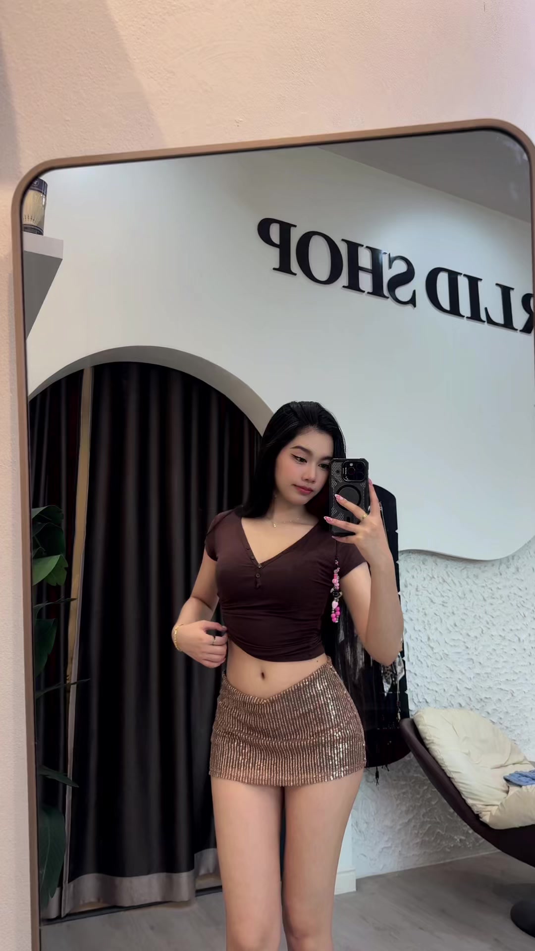 @อาริต้า สาวผมยาว