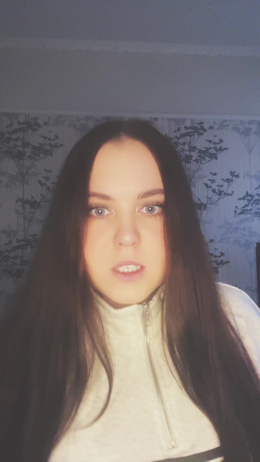@Ксения ✨