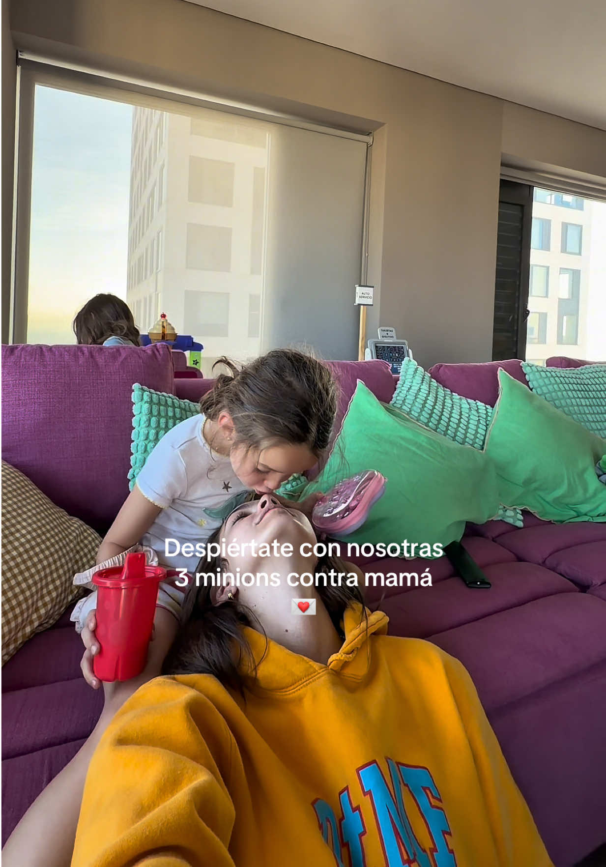 @Renata Haro