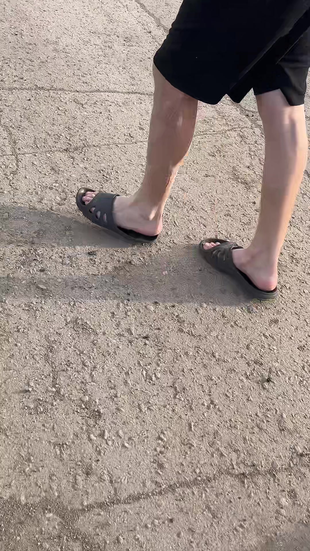 @(-_-#)