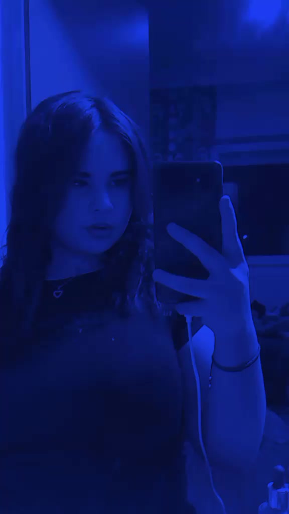 @Jovana0802