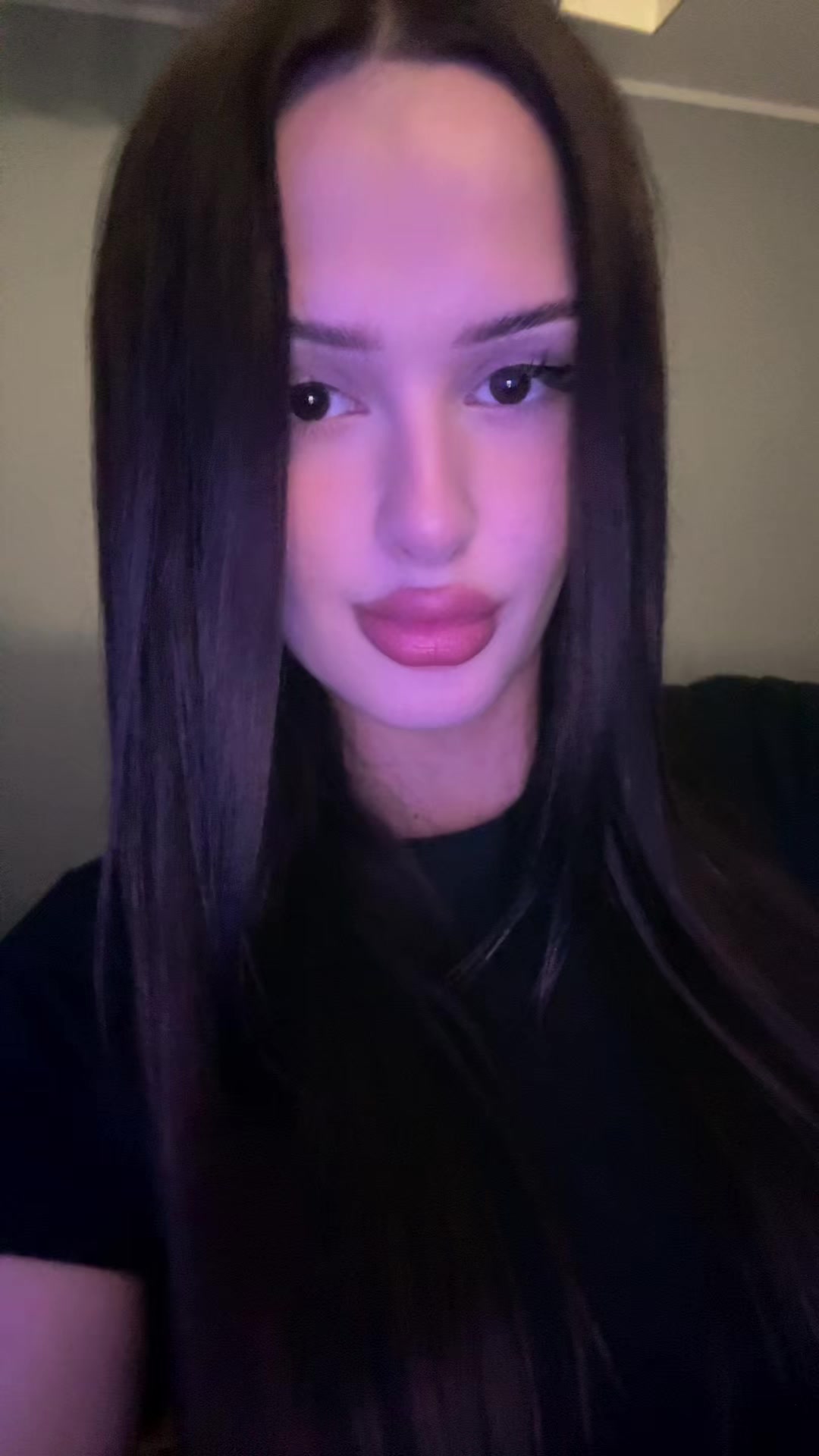 @￴￴￴