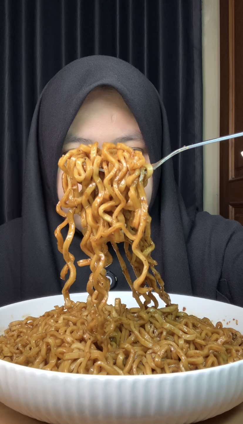 @Nov🪐
