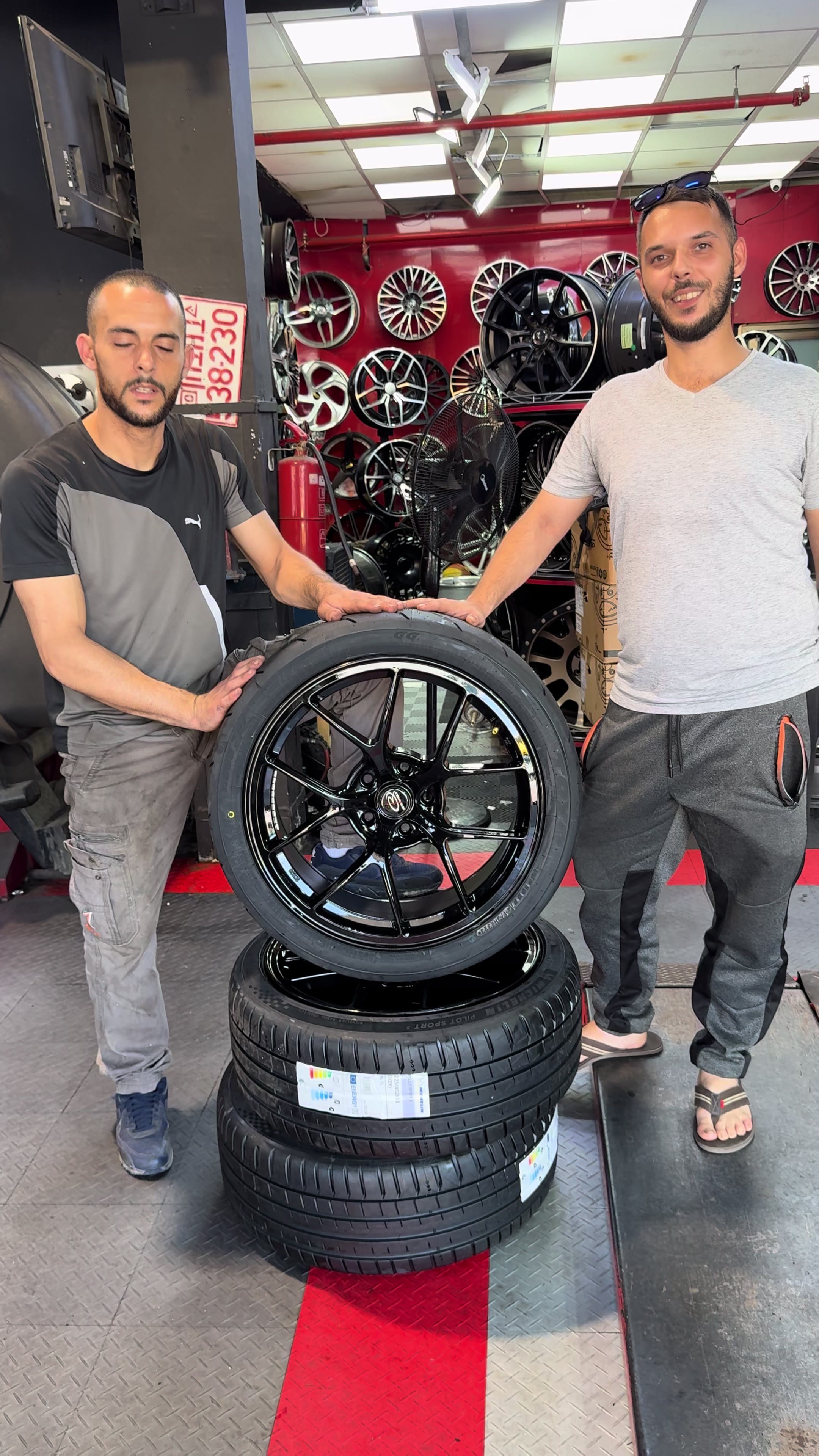 @TipTop Wheels & Tires