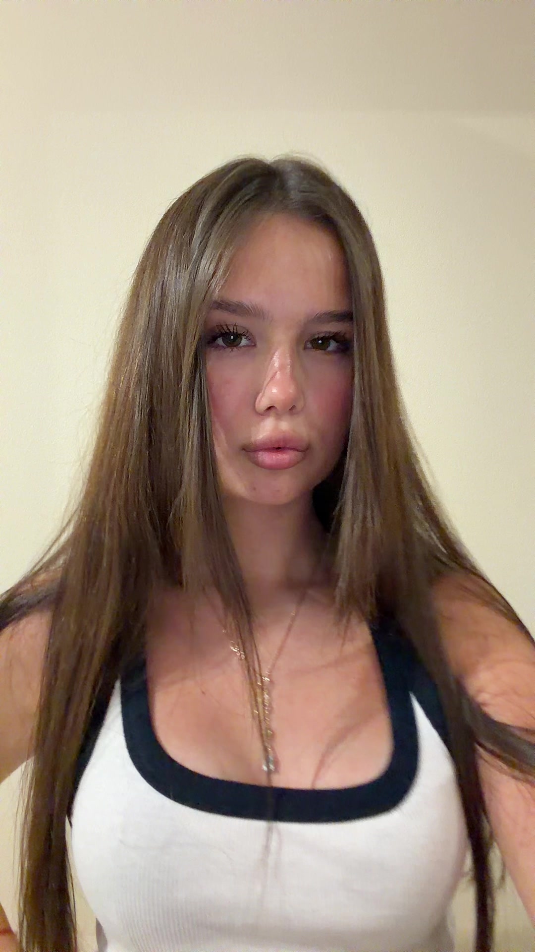 @heroinya