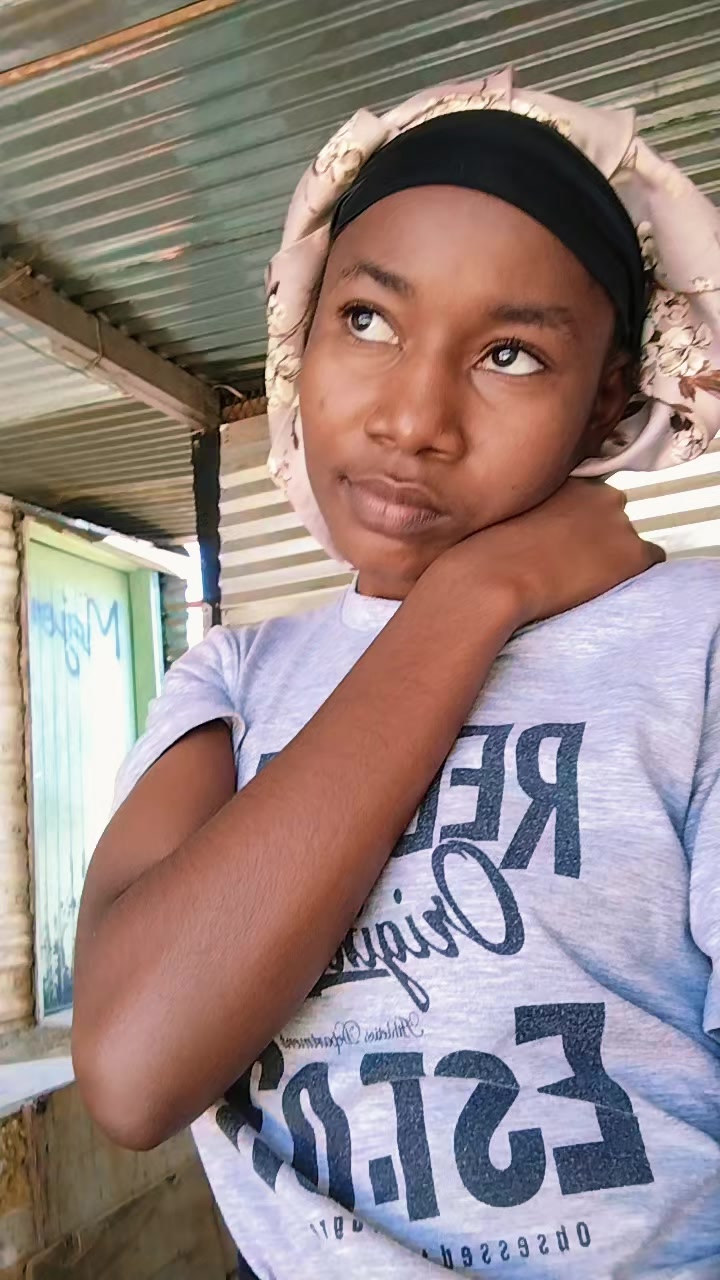 @Ms Getrud Nandi...🥰🫂