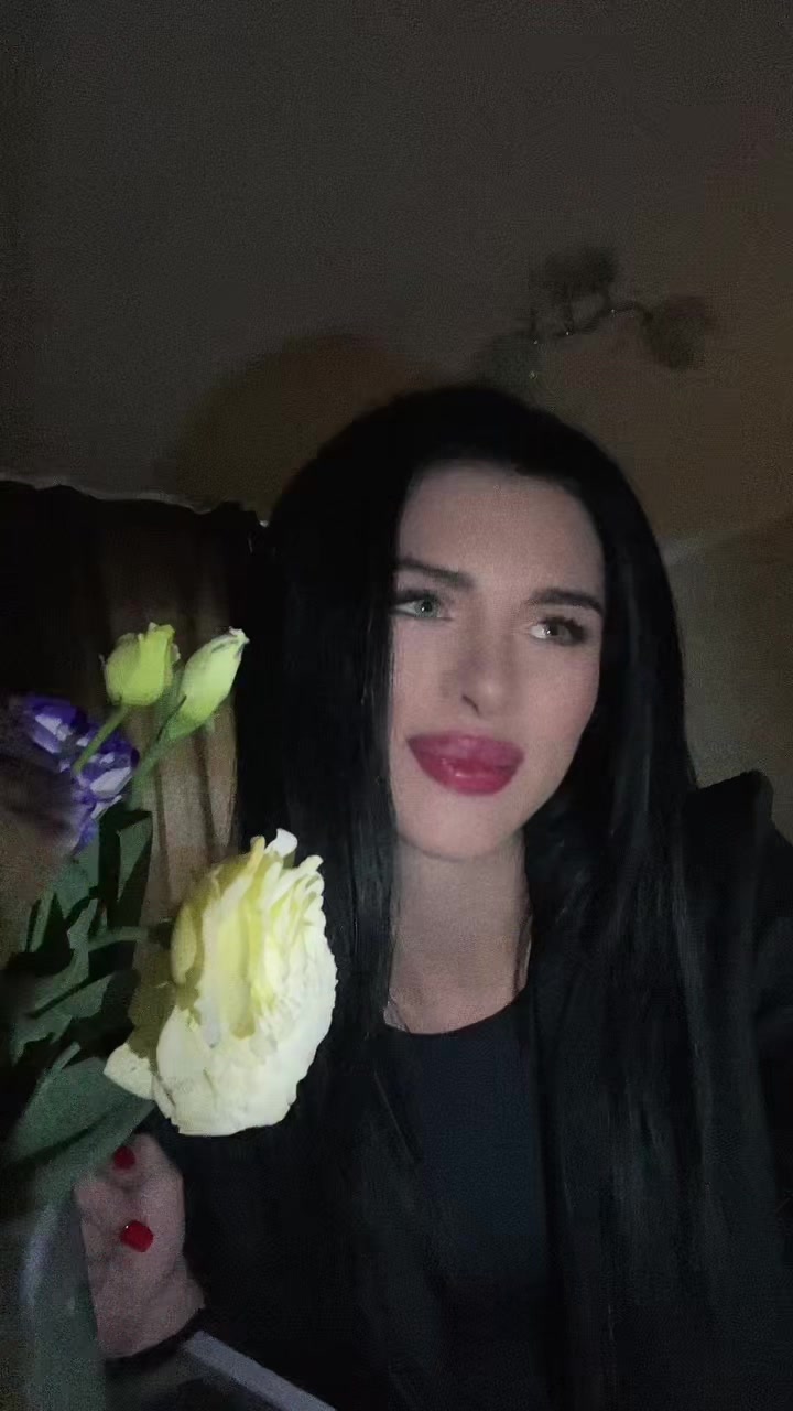 @sweet_krisri