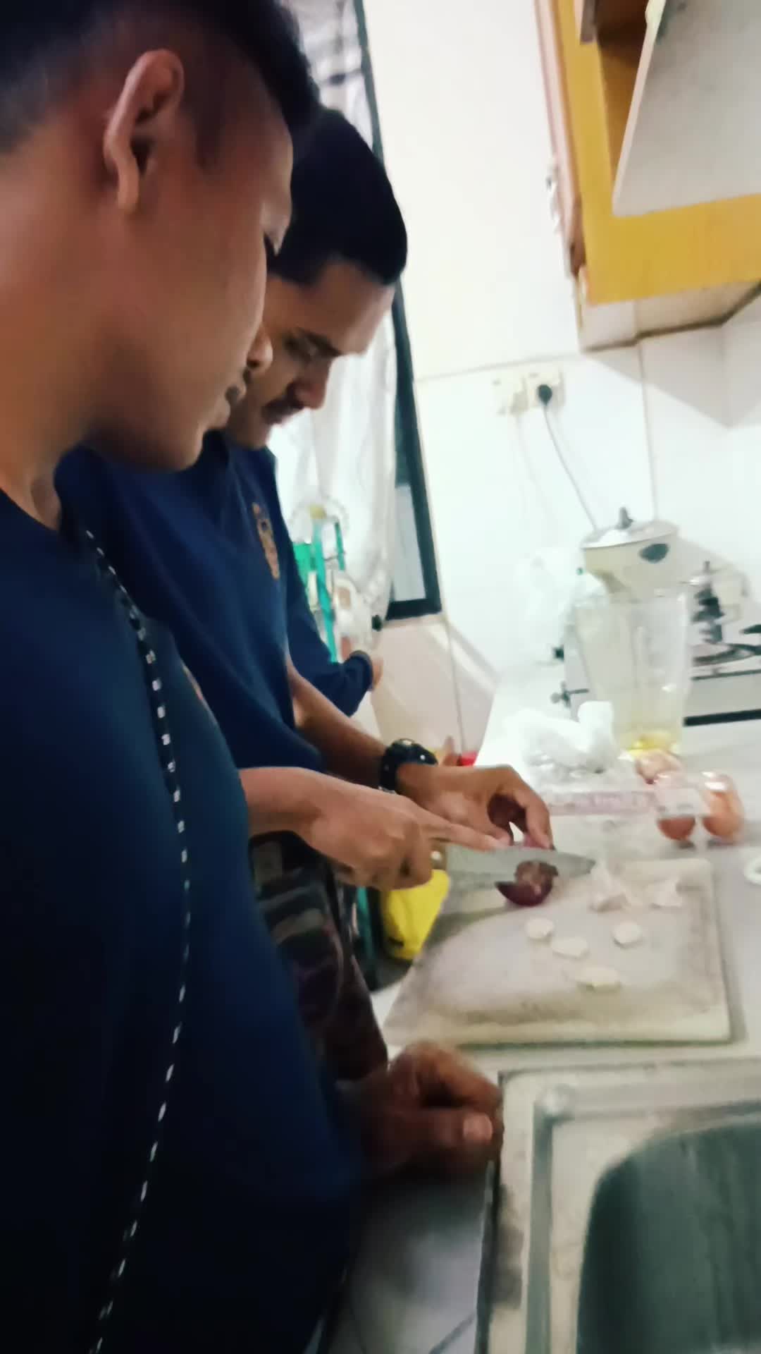 @fuad je.
