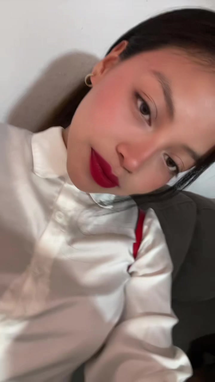 @onelyrivera