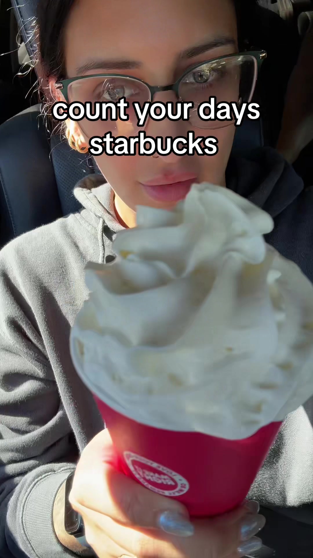 @hilariouslisa