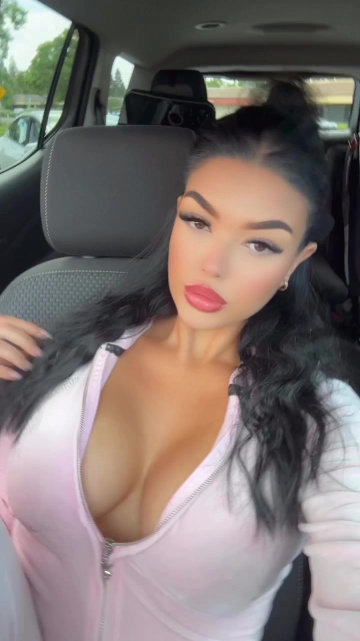 @Jade Kailani🍒