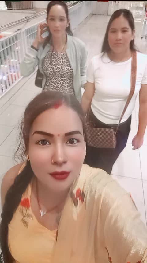 @Subi bhandari💔🇲🇾