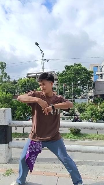 @Dancer.....>Boy