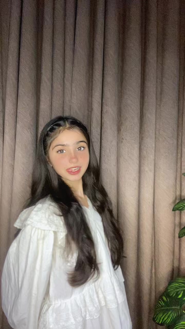 @Unzila Junejo