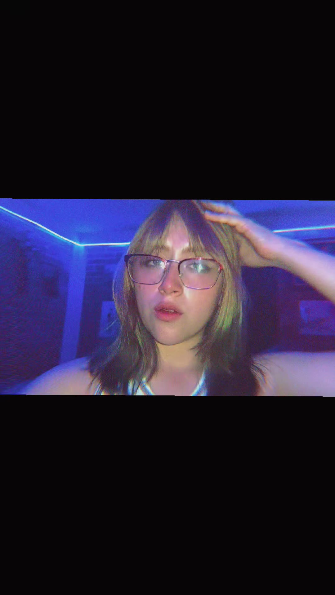 @akusa_bheUwU
