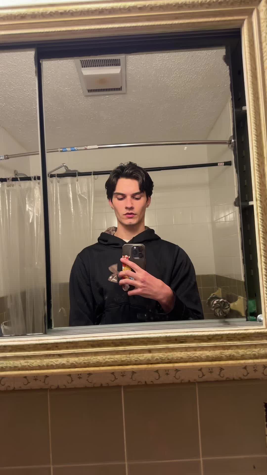 @MichaelorConner