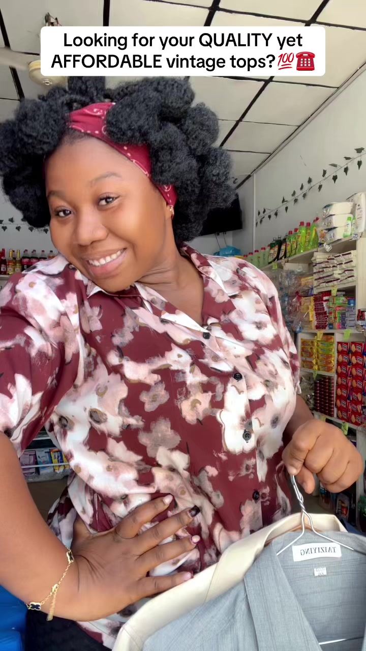@Shivi's Vintage GlowCos.🛍️🌸