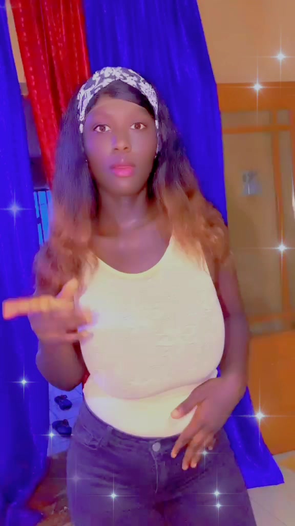 @Adji mari&eacute;me🥰