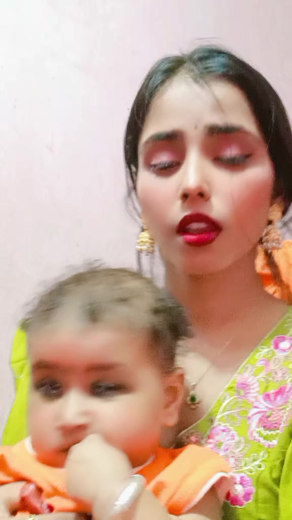 @rakhi thakur🌸🕊️