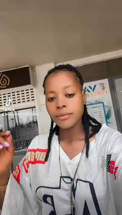 @@Dora 💞