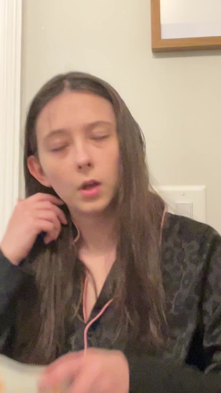 @Iz