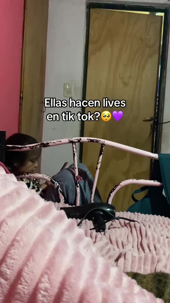 @𝓶