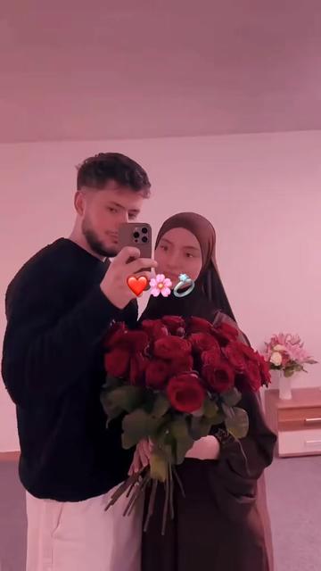 @.🦢>🧕🌸