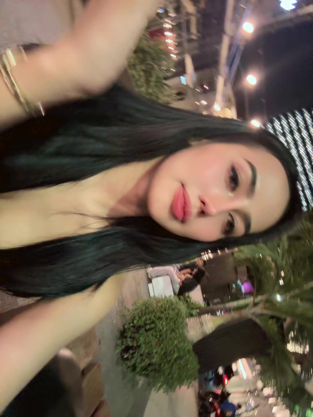 @Jecaaa