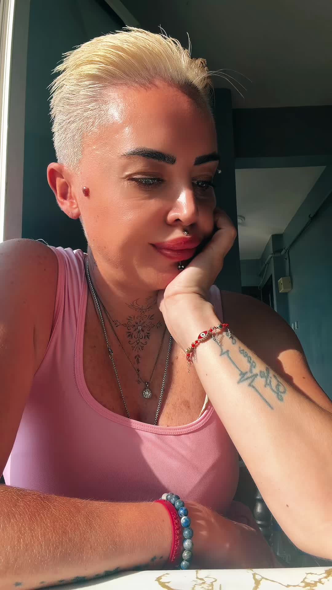 @sariiiiReiss