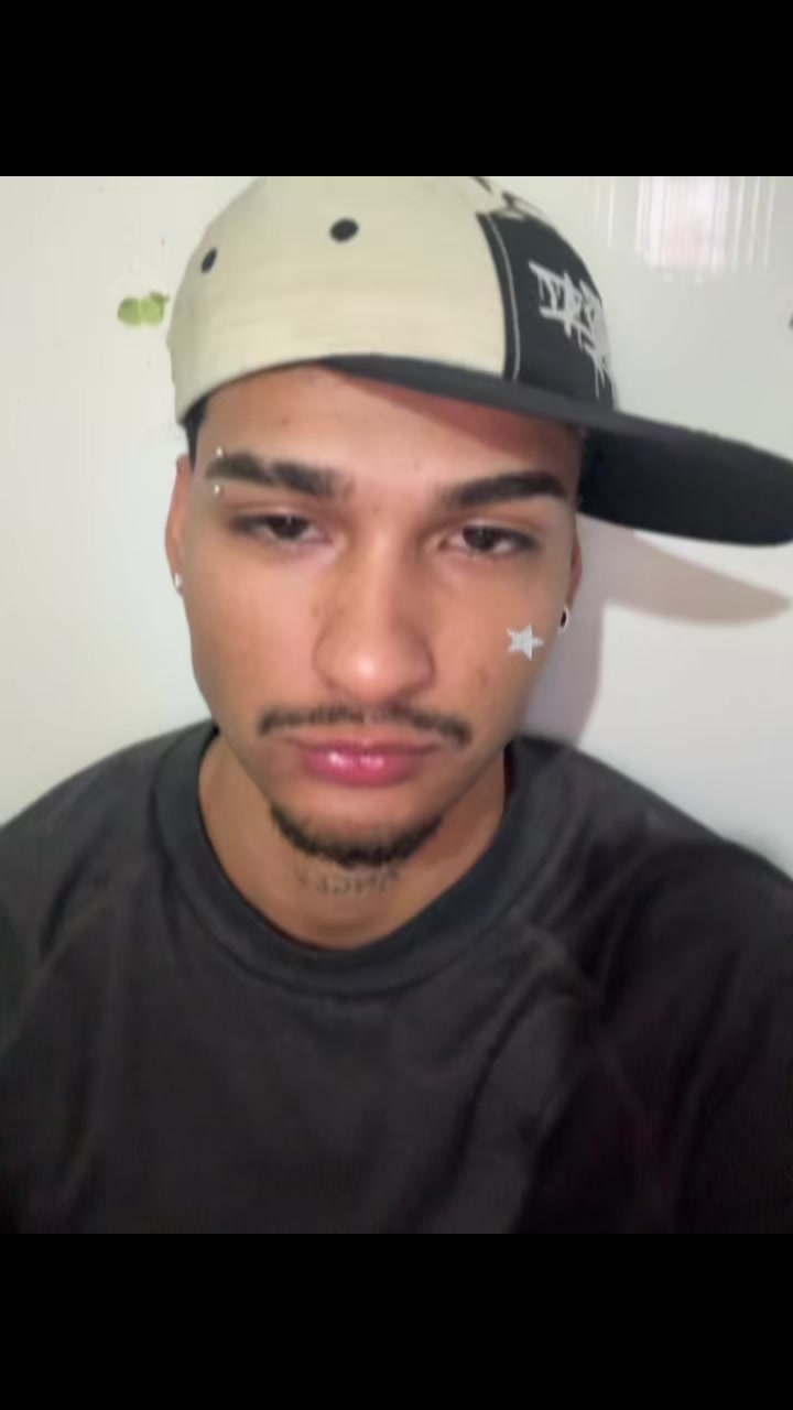 @LEVI BARRETO