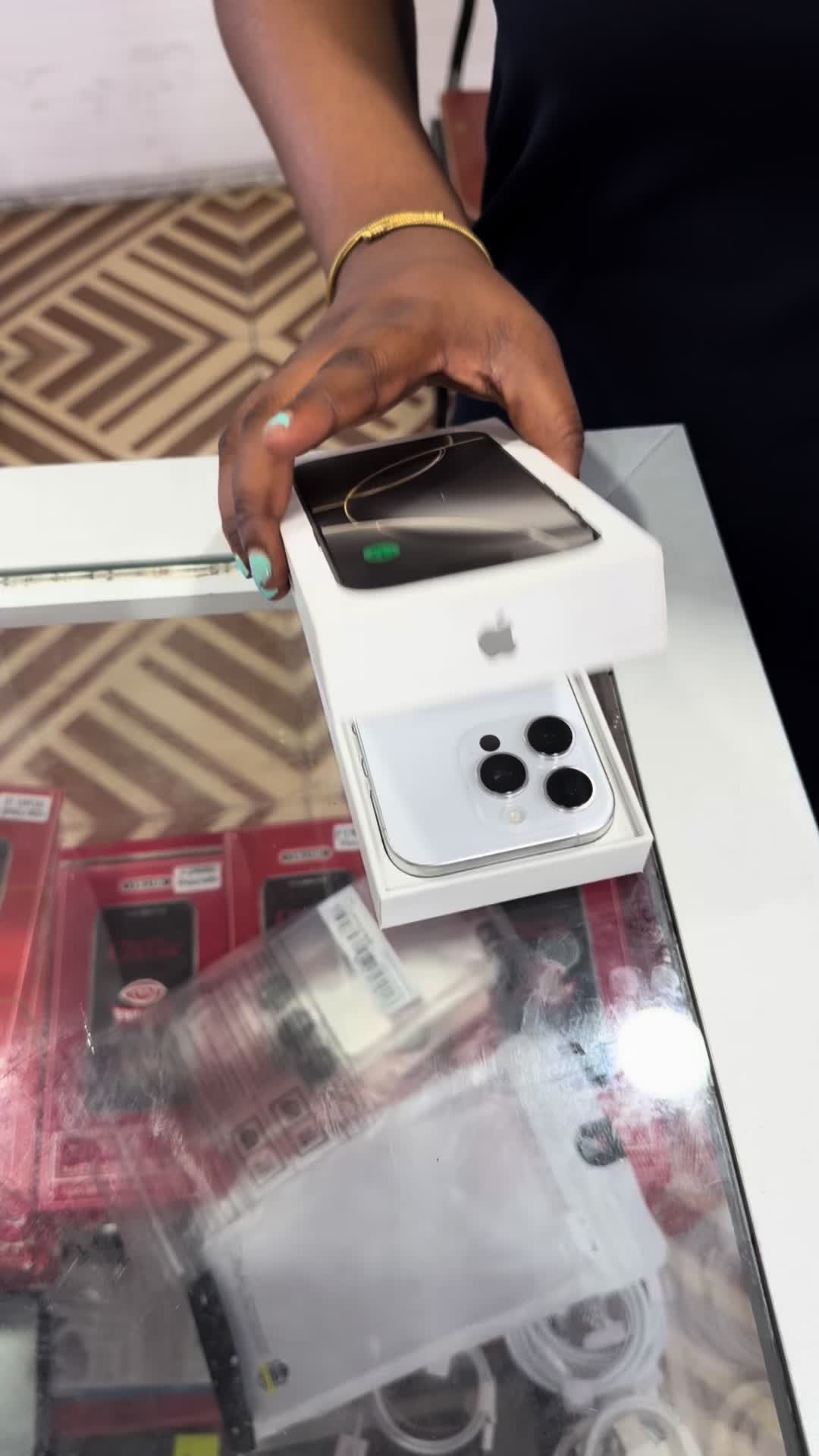 @Tbapple_haiti