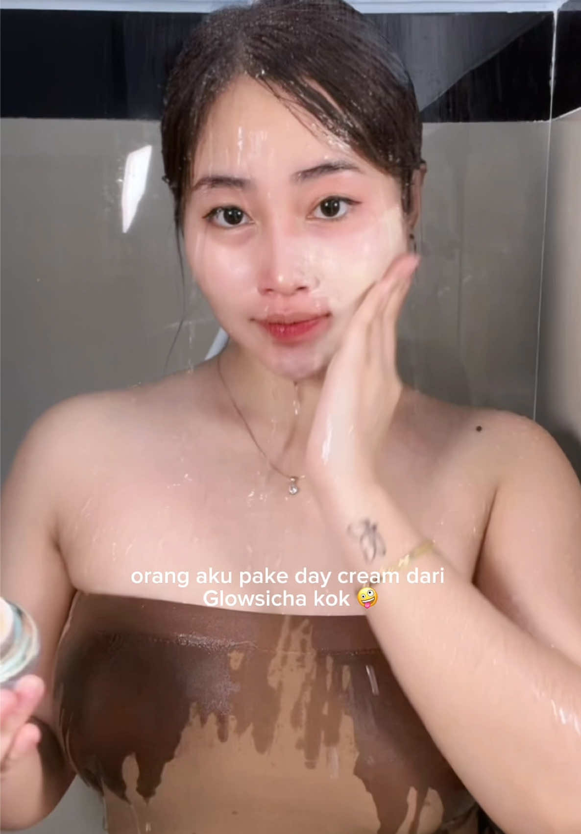 @Ly