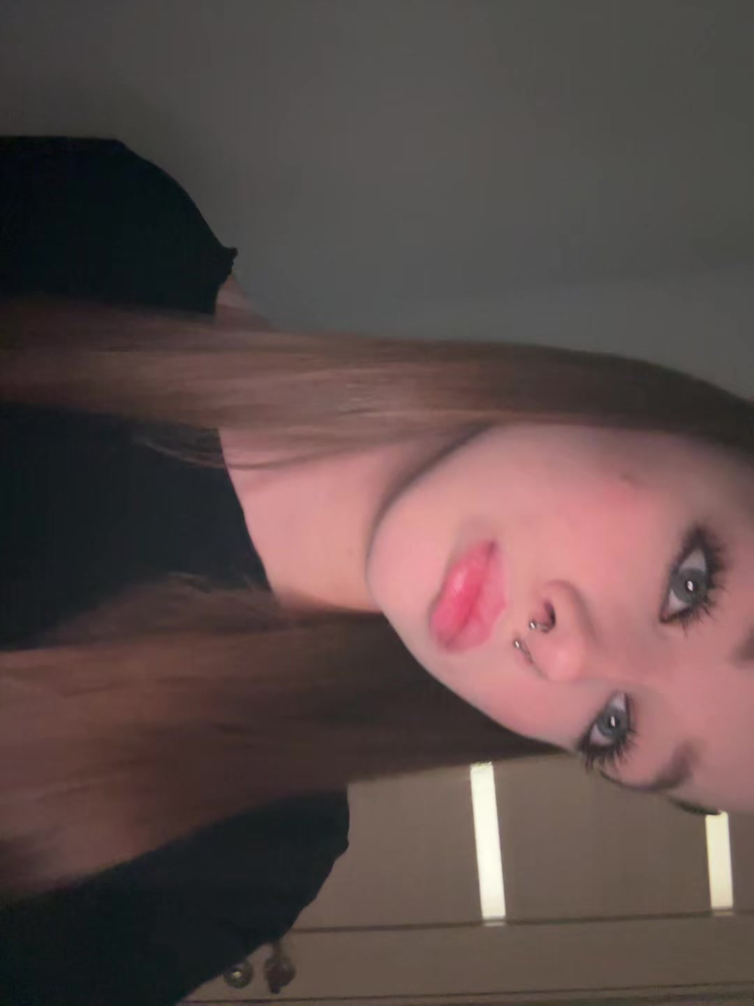 @♱