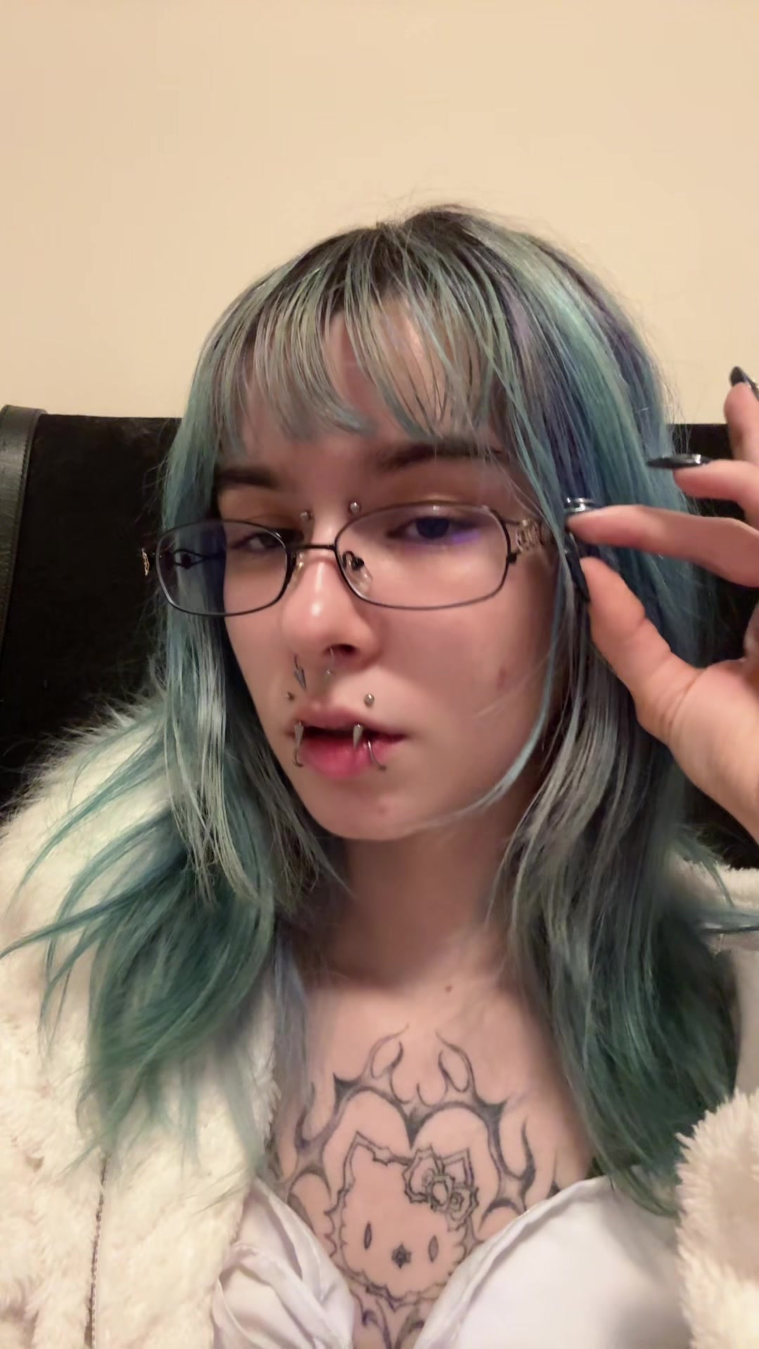 @lu