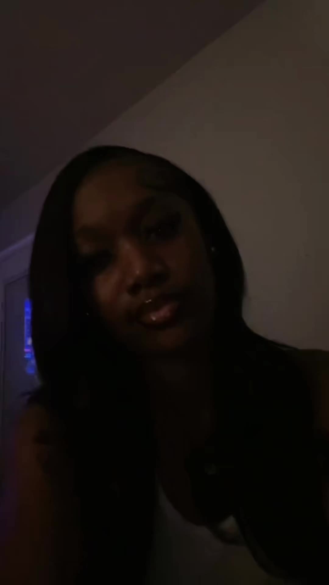 @jhurnee