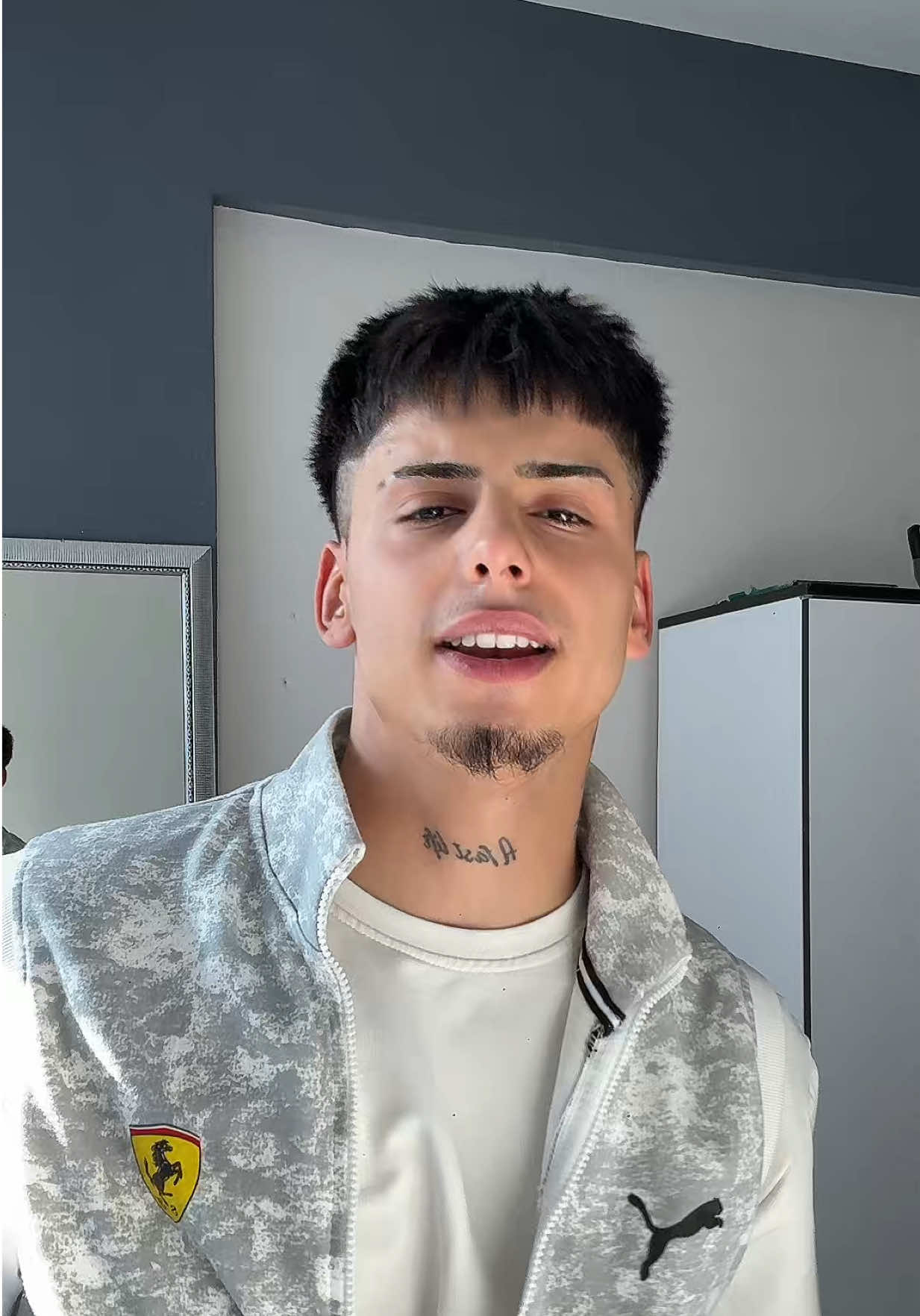@M