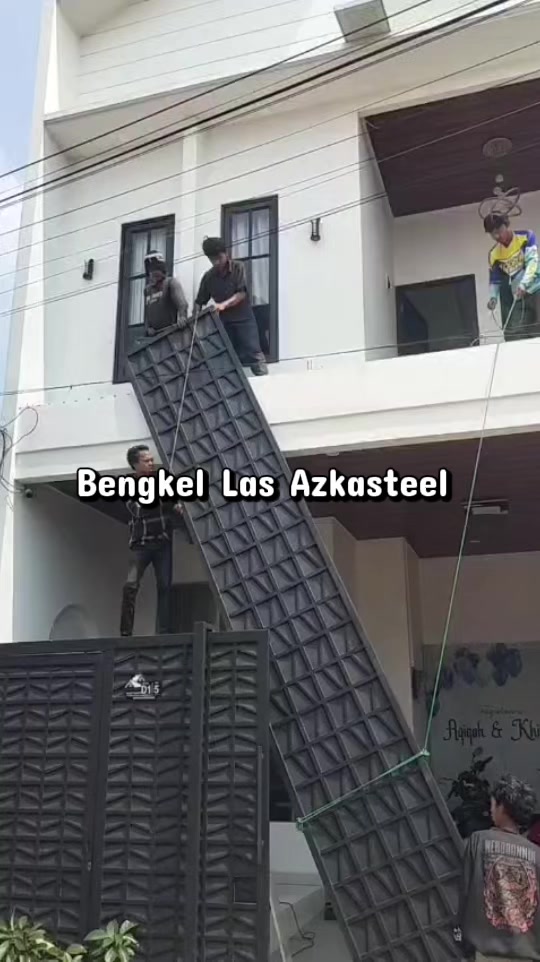 @Bengkel Las Azkasteel