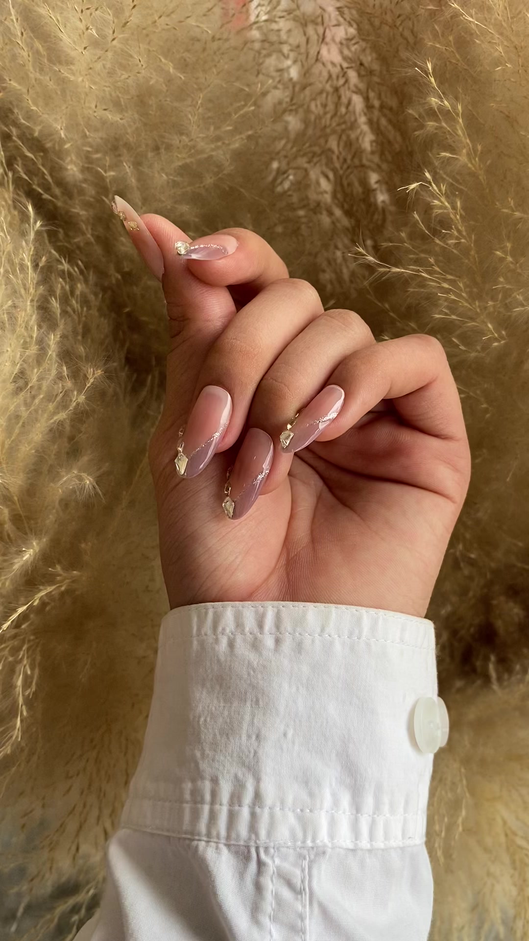 @JMhandmadepressonnails