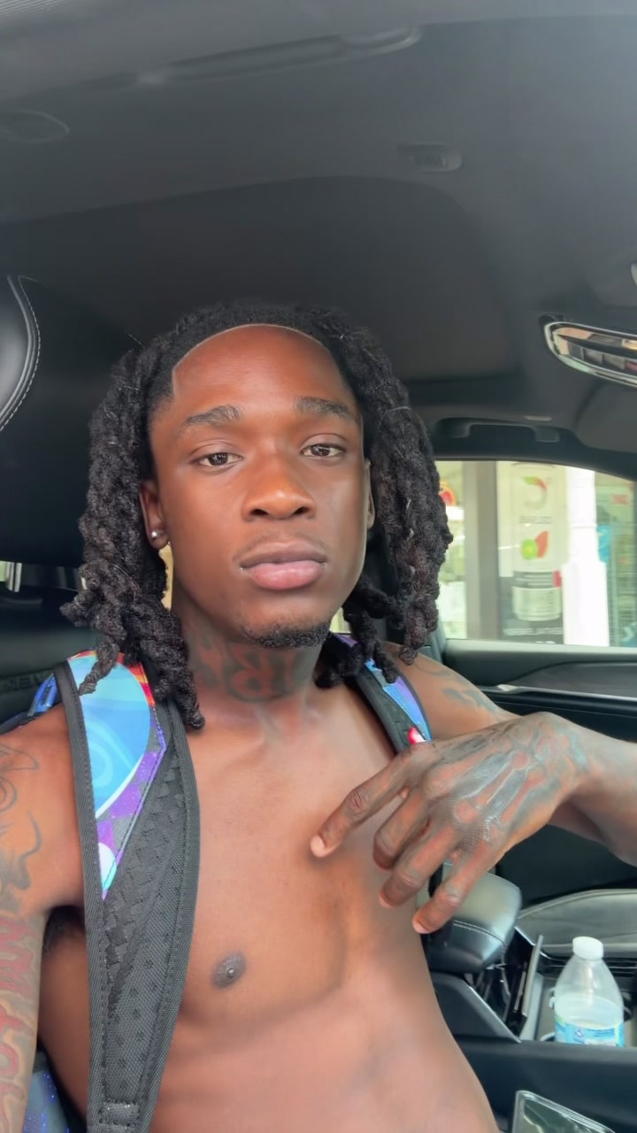 @A 100 Glocks