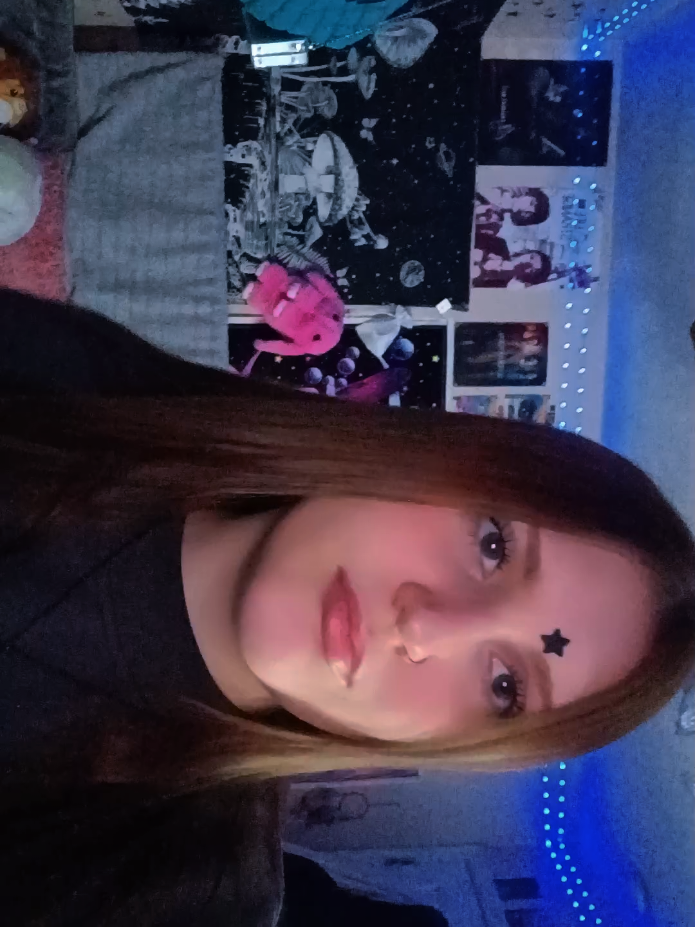 @✮
