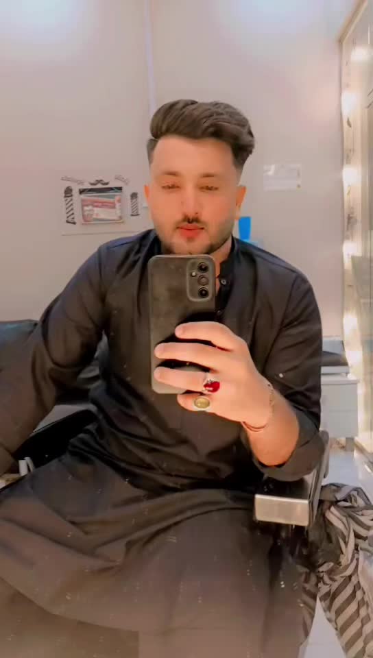 @Quŧab_Shahị_Åwan 🥷🚩